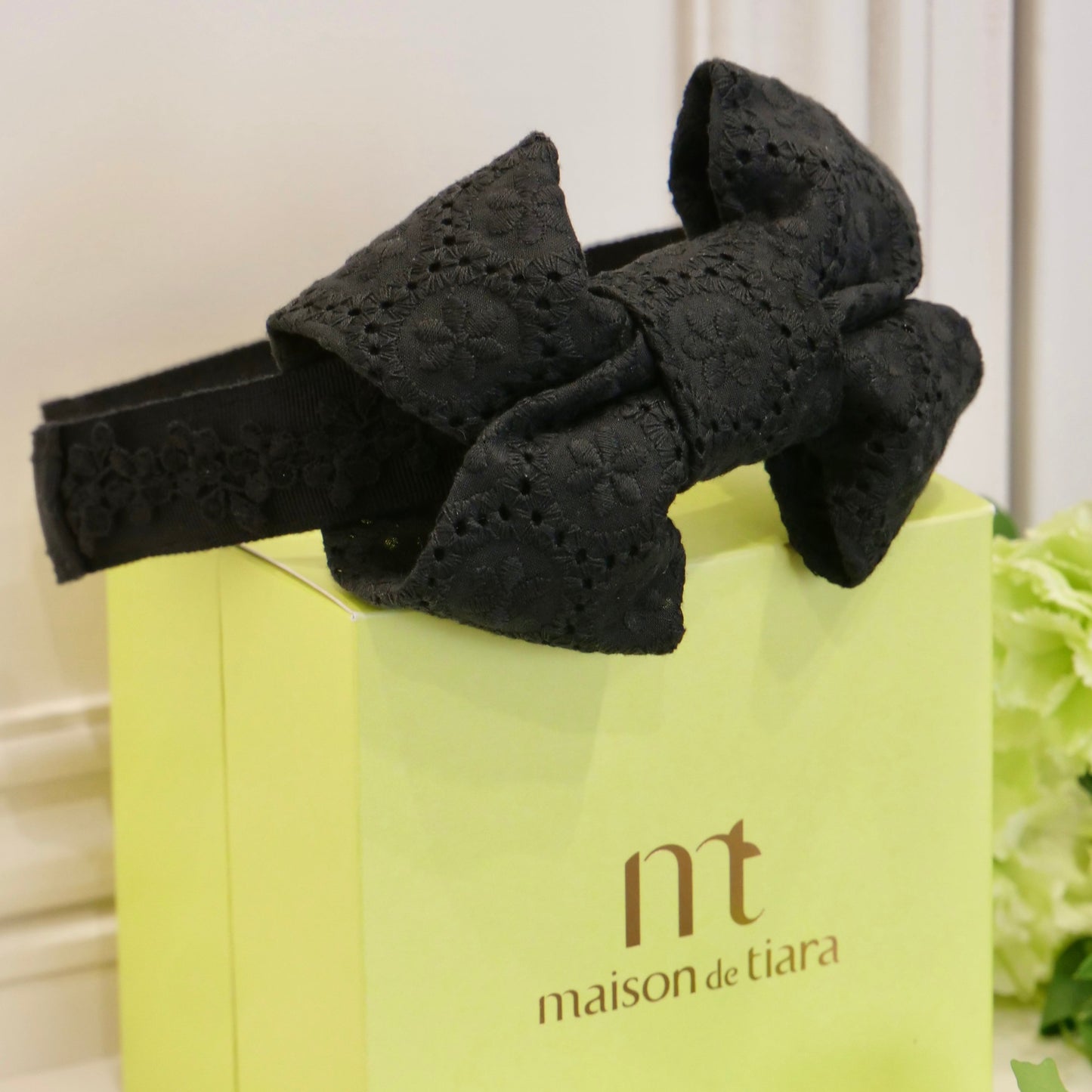 <7/4入荷予定>Milla Embroidery Black