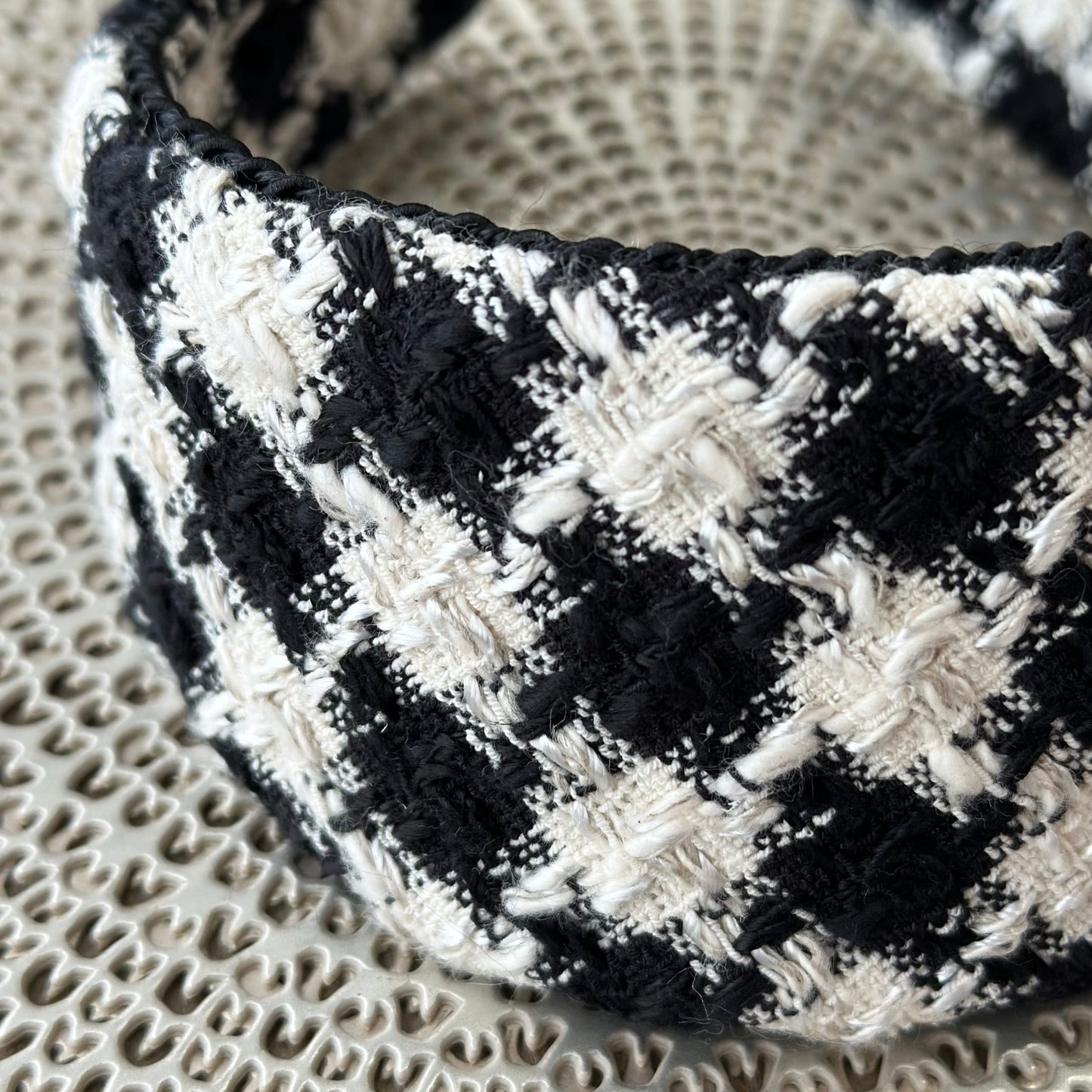 Alice Flag Check Tweed