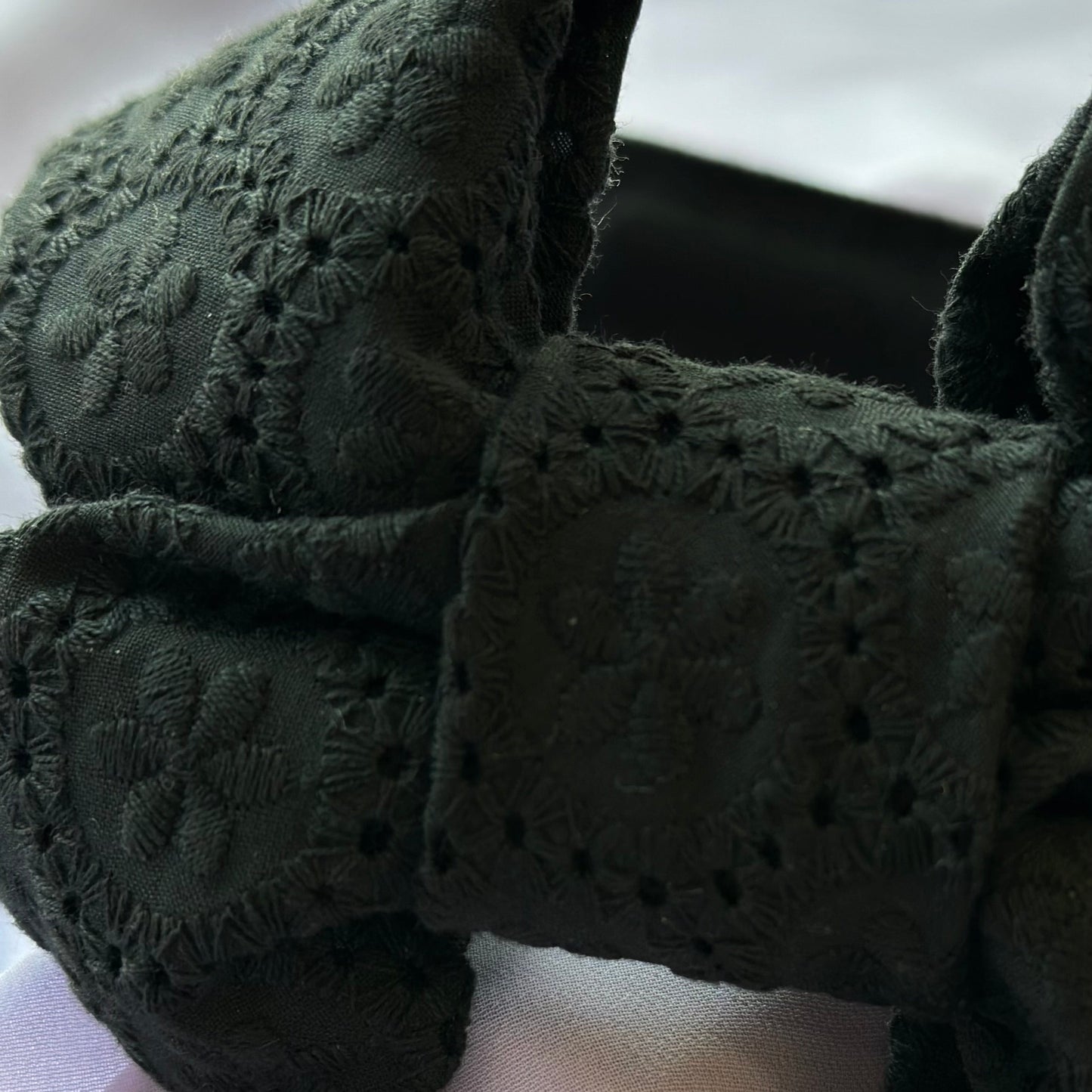 <7/4入荷予定>Milla Embroidery Black