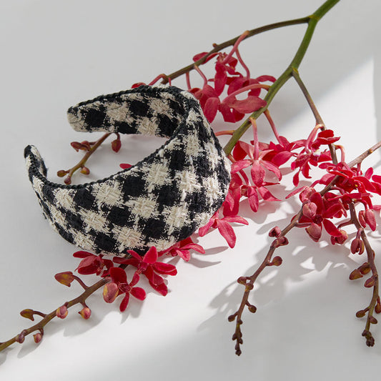 Alice Flag Check Tweed