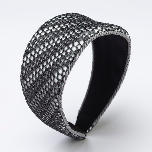 Alice Charcoal Gray Dots