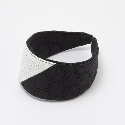 Alice Embroidery Black × White